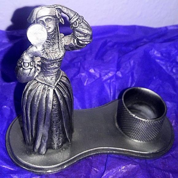 Vintage Fine Pewter Candle Holder Figurine Midieval Woman Holding A Round Mirror - Picture 2 of 12